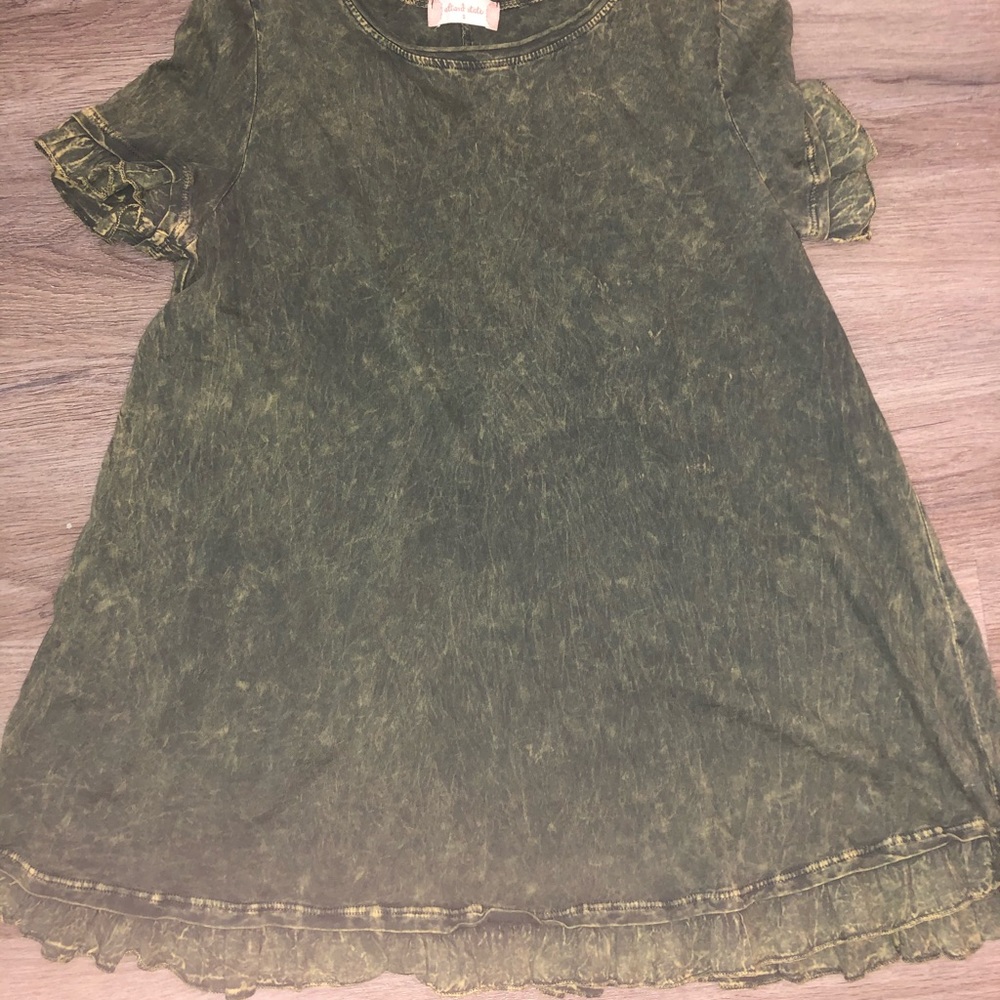 Army green stylish T-shirt